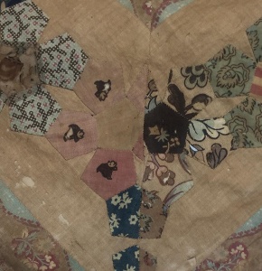 image of antique quilt
